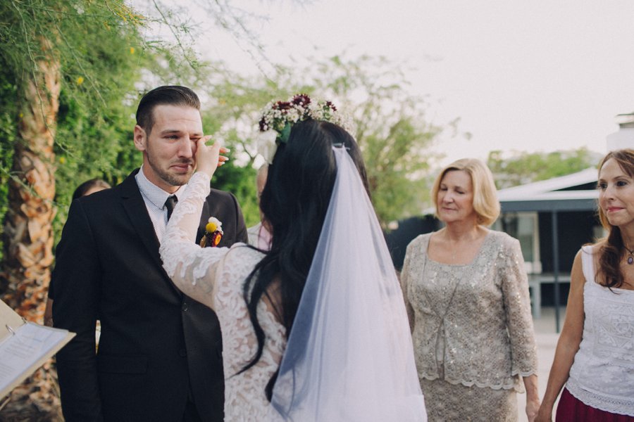 Joshua Tree Wedding // Laura Goldenberger Photography