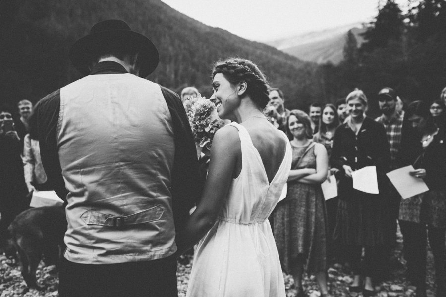 Washington State Campground Wedding // Laura Goldenberger Photography